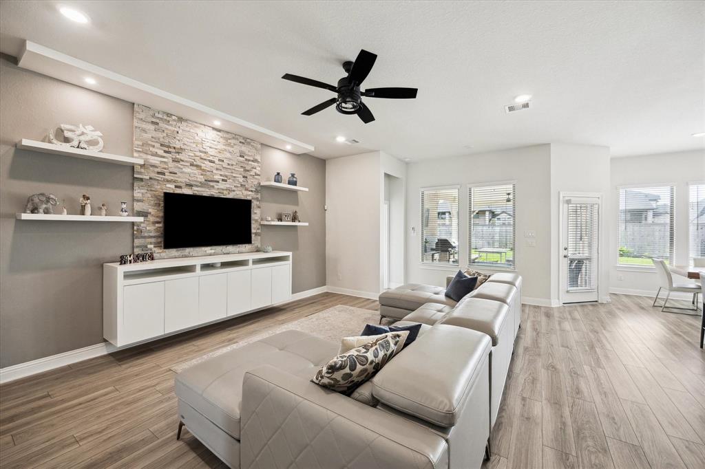 29035 Nectar Island Lane, Katy, Texas image 6
