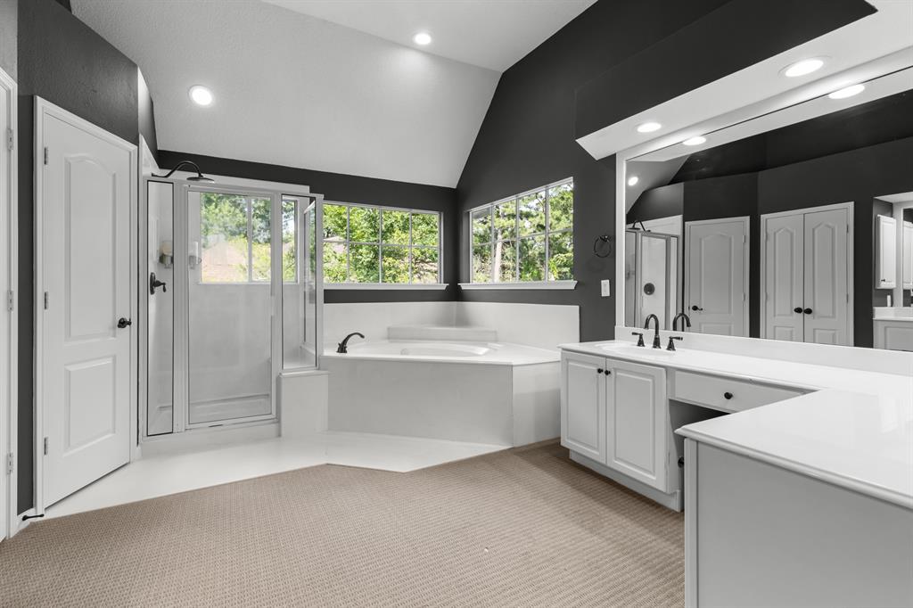 66 Candle Pine Place, The Woodlands, Texas image 27