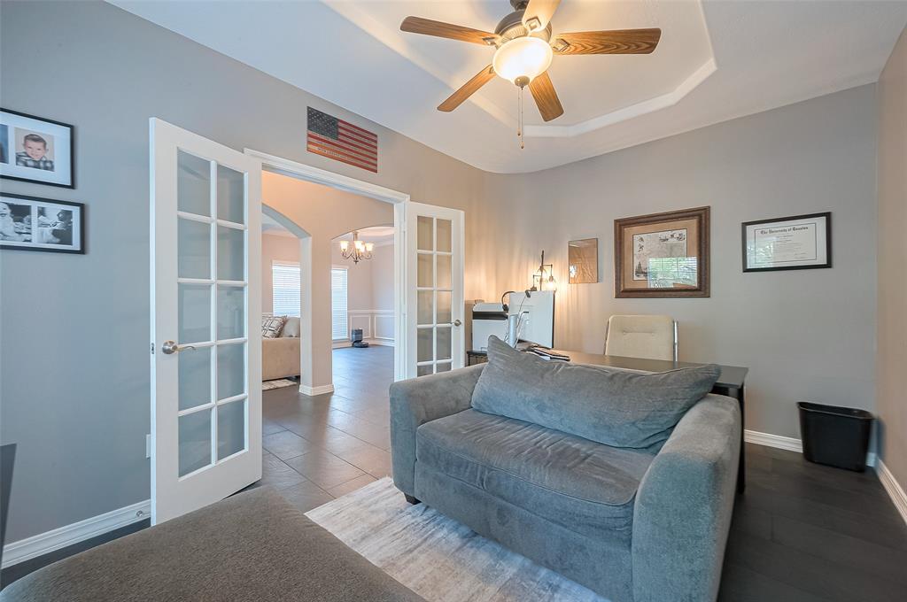 1823 Silver Brook Lane, Katy, Texas image 6
