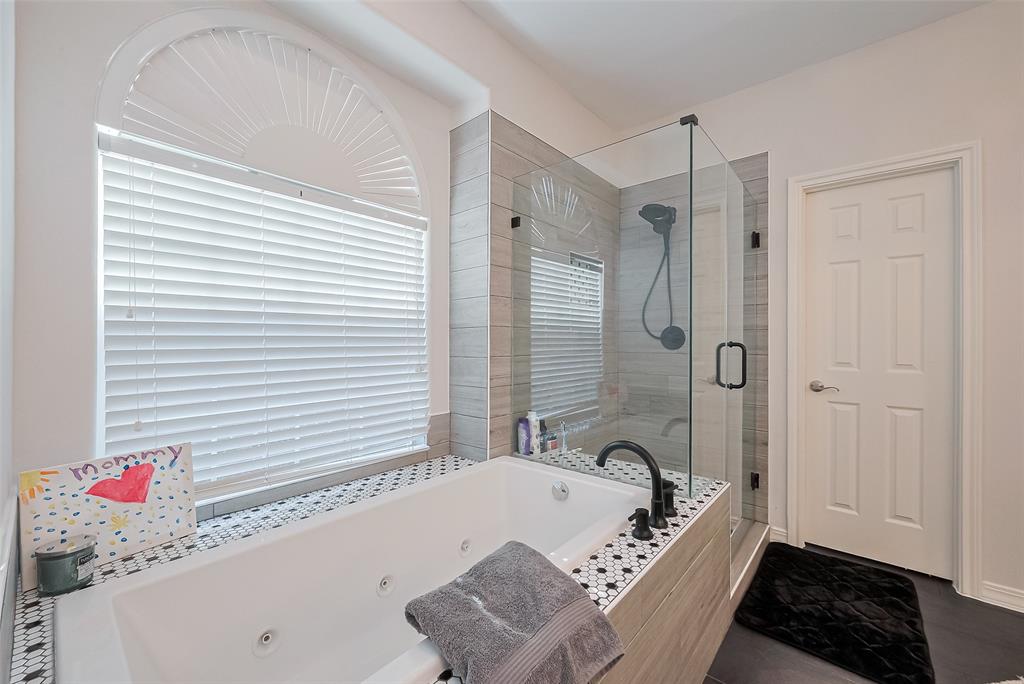 1823 Silver Brook Lane, Katy, Texas image 32