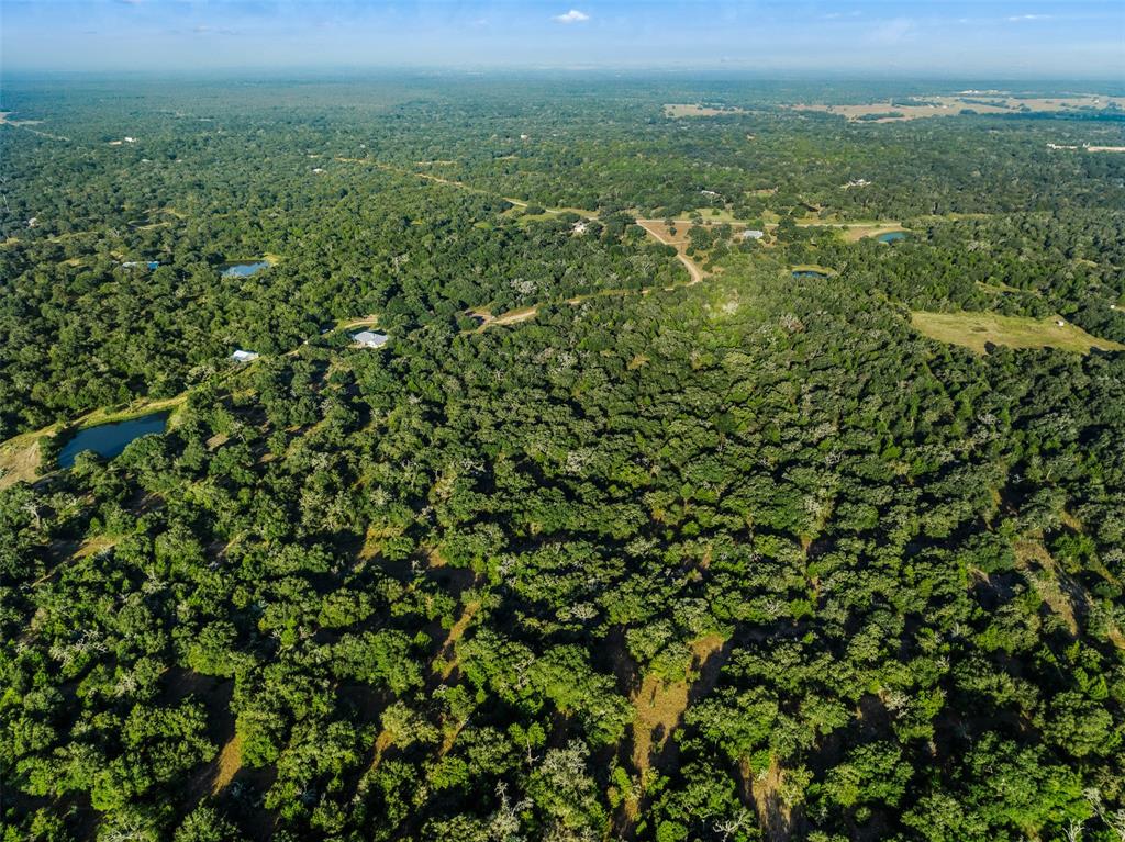 00 Red Oak Court, Weimar, Texas image 2