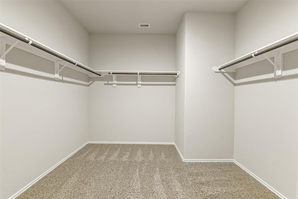 16833 Pink Wintergreen Drive, Conroe, Texas image 13