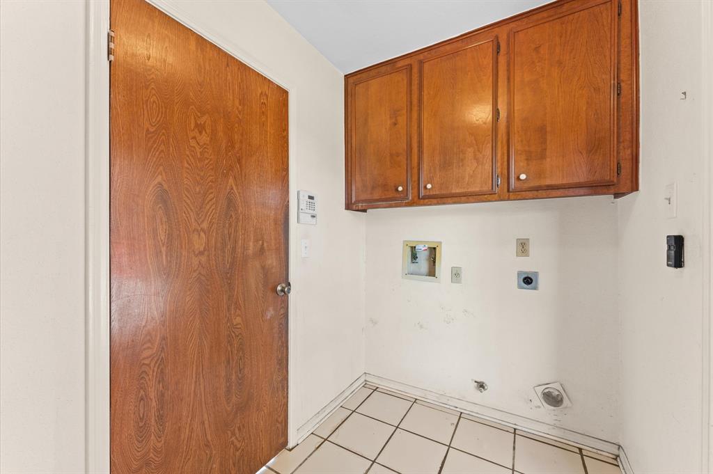 3406 Glenn Lakes Lane, Missouri City, Texas image 13
