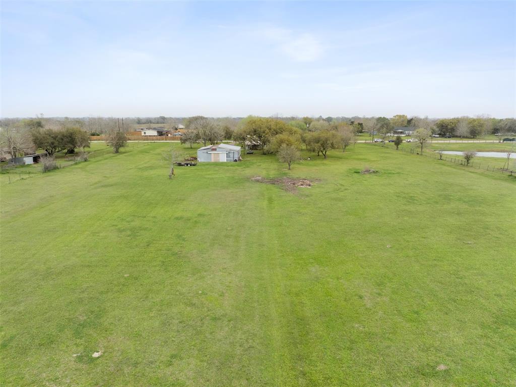 10708 Creek Bend Drive, Needville, Texas image 32