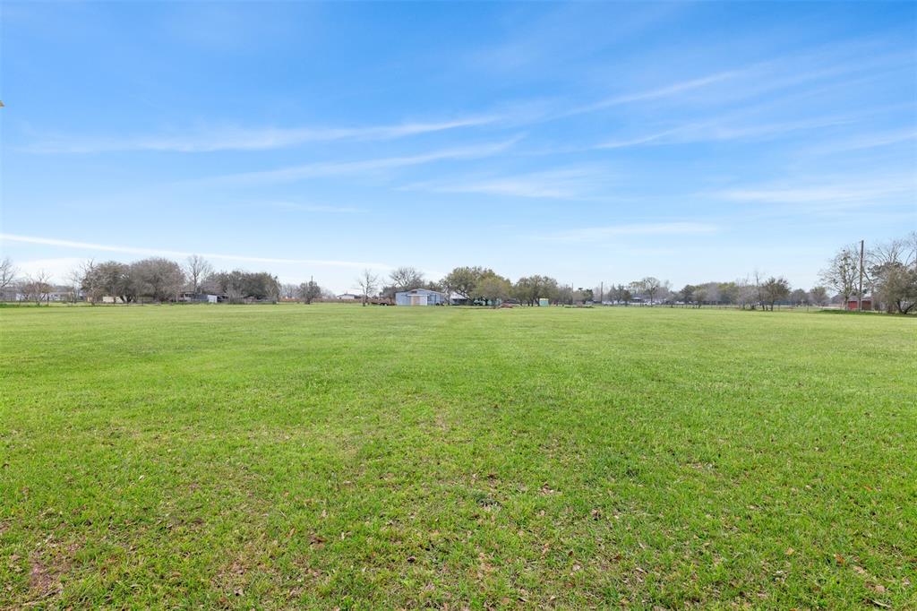 10708 Creek Bend Drive, Needville, Texas image 23