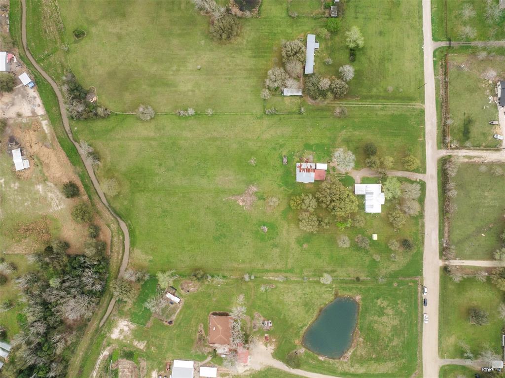 10708 Creek Bend Drive, Needville, Texas image 27