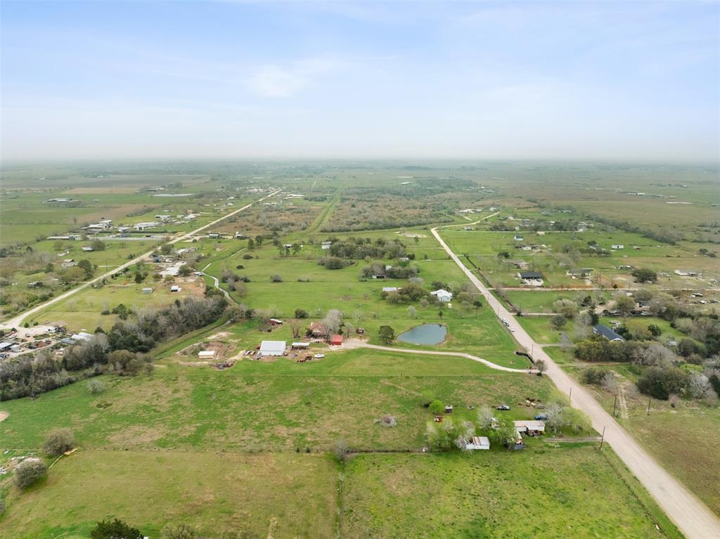 10708 Creek Bend Drive, Needville, Texas image 30