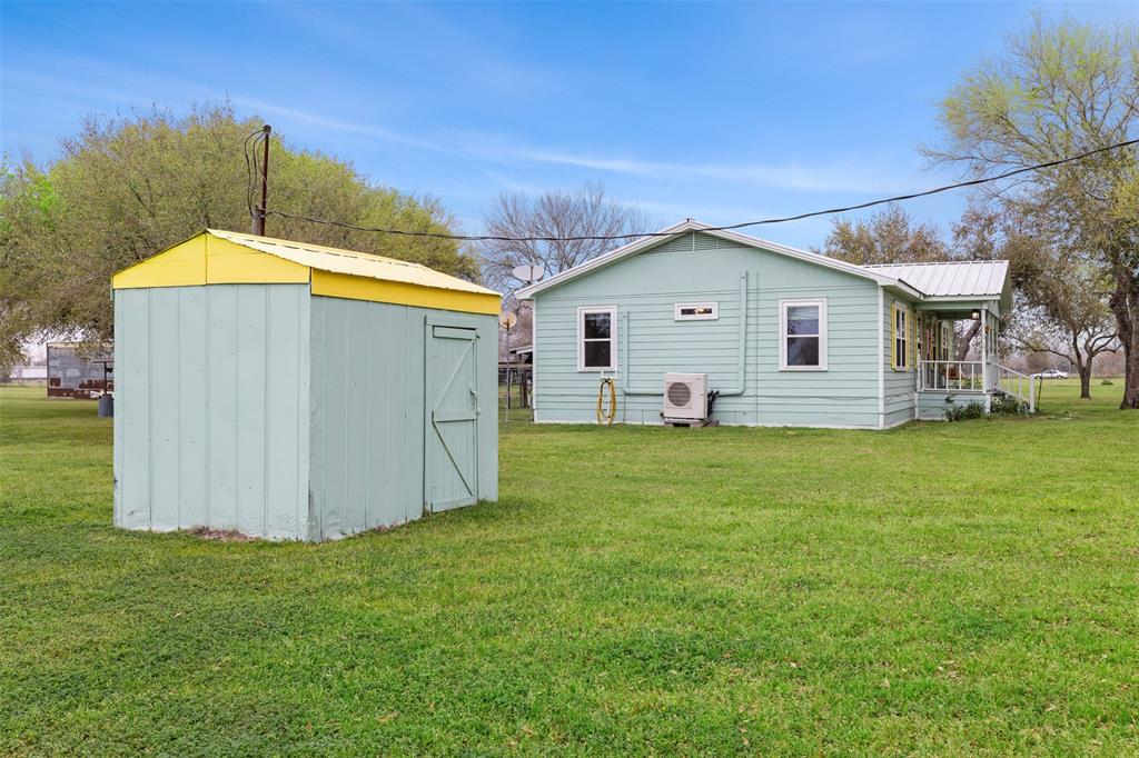10708 Creek Bend Drive, Needville, Texas image 25