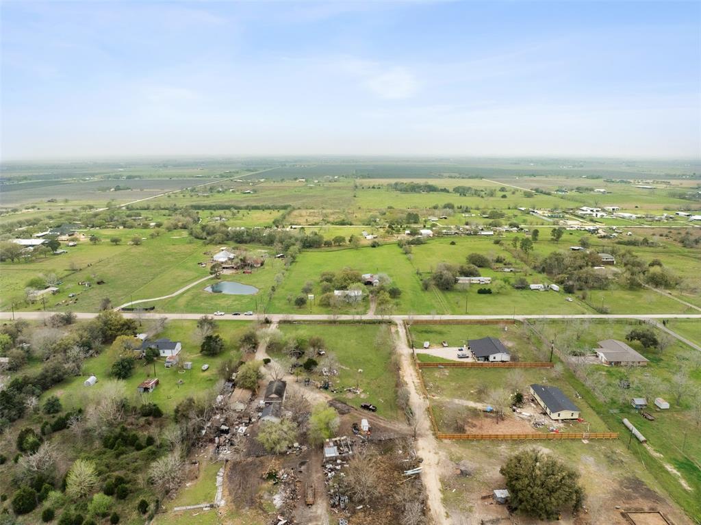 10708 Creek Bend Drive, Needville, Texas image 28