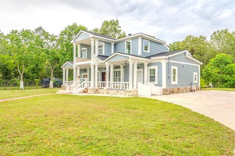 A home in Conroe