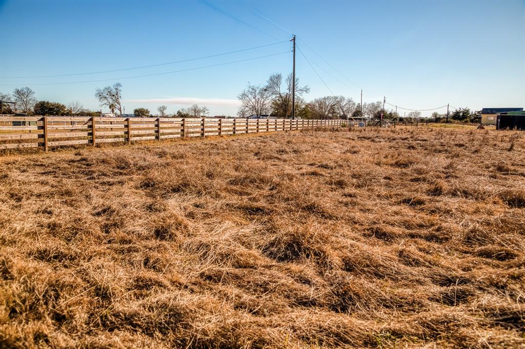 869 Witte Road, Bellville, Texas image 6