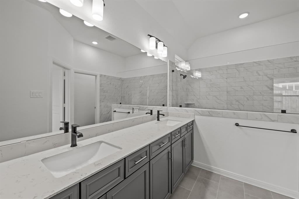16282 Rock Hollow Bend Lane, Waller, Texas image 31