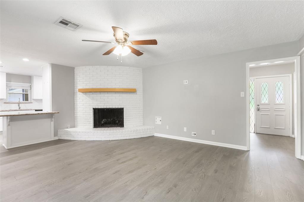 1927 Thousand Pines Drive, Kingwood, Texas image 20