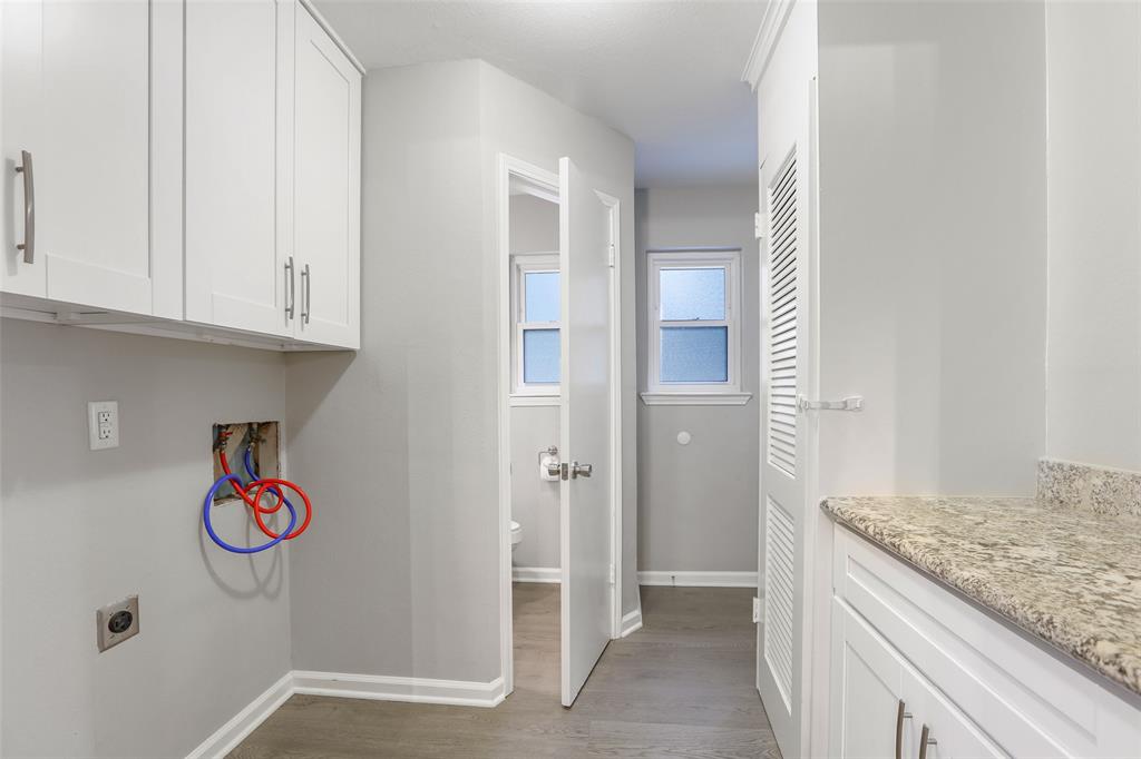 1927 Thousand Pines Drive, Kingwood, Texas image 35