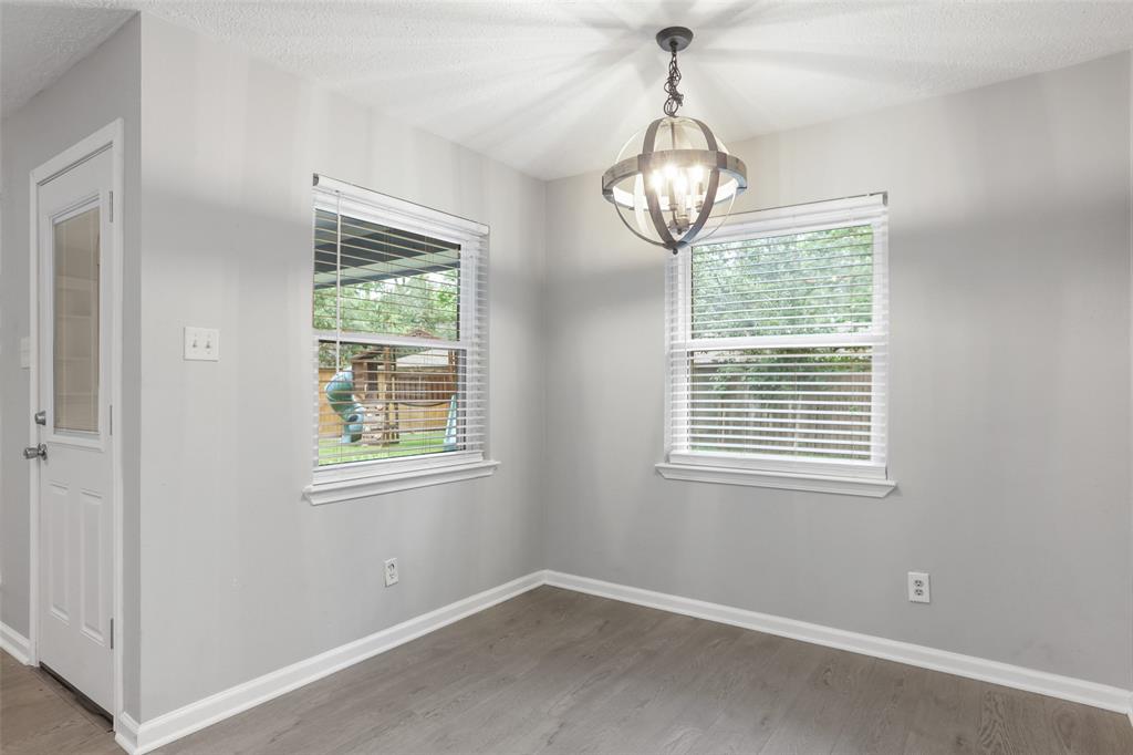 1927 Thousand Pines Drive, Kingwood, Texas image 17