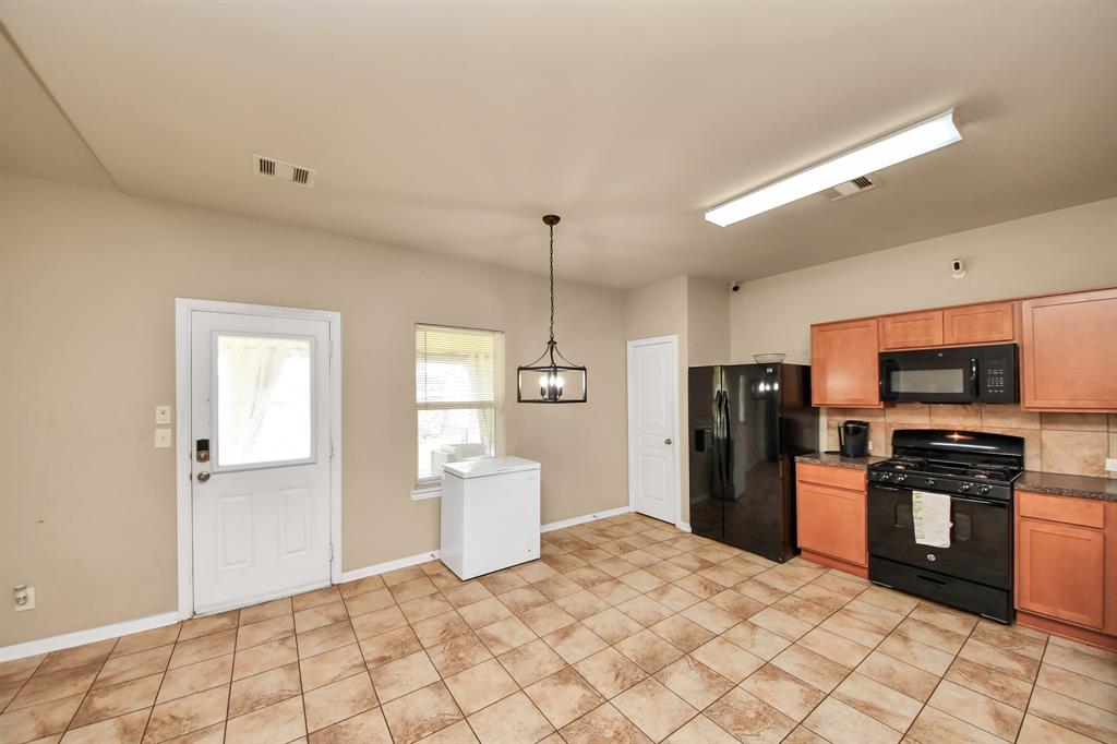 7735 Retama Terrace Lane, Humble, Texas image 18
