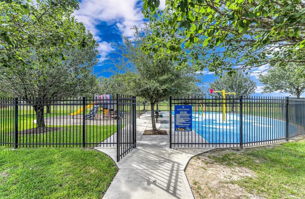 7735 Retama Terrace Lane, Humble, Texas image 47