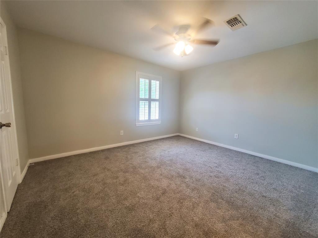 2030 Plantation Drive #B-2, Conroe, Texas image 15