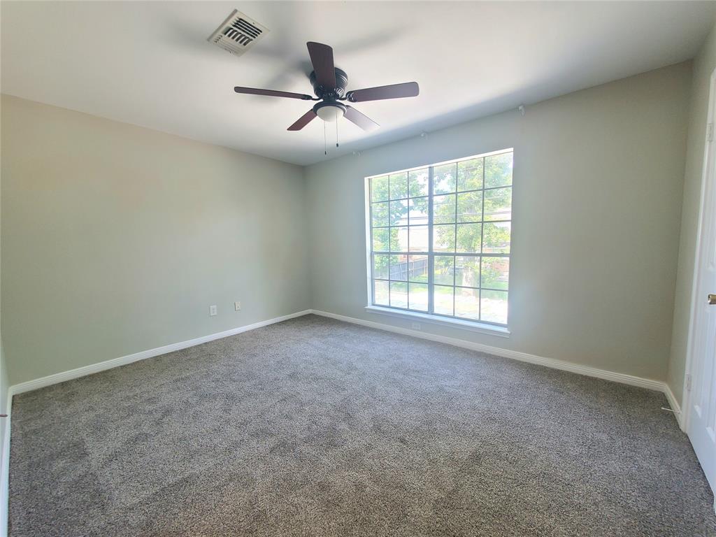 2030 Plantation Drive #B-2, Conroe, Texas image 19
