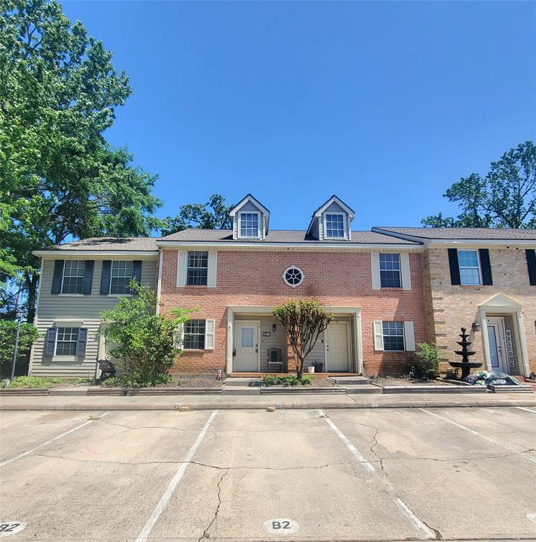 2030 Plantation Drive #B-2, Conroe, Texas image 1