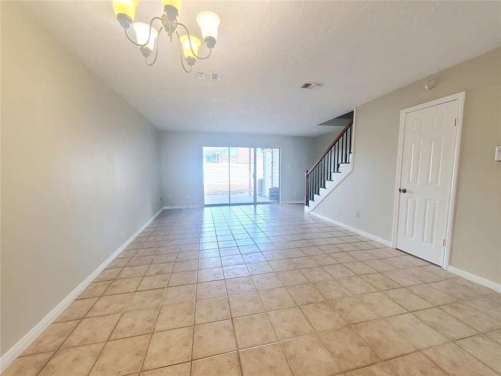 2030 Plantation Drive #B-2, Conroe, Texas image 22