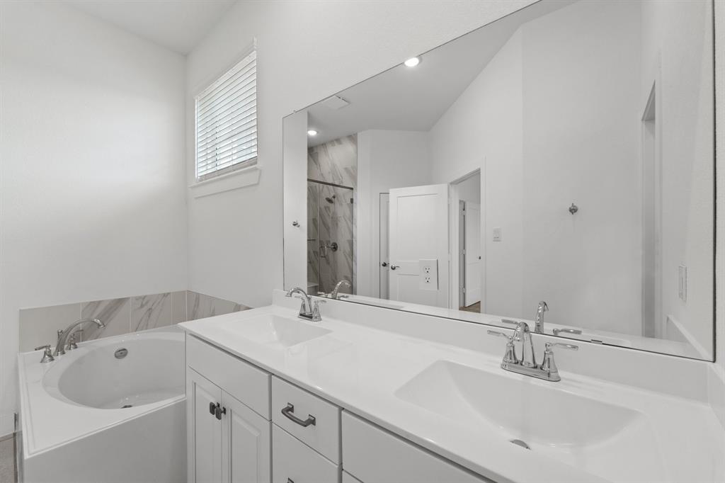 2814 Park Hill Drive Dr, Stafford, Texas image 14