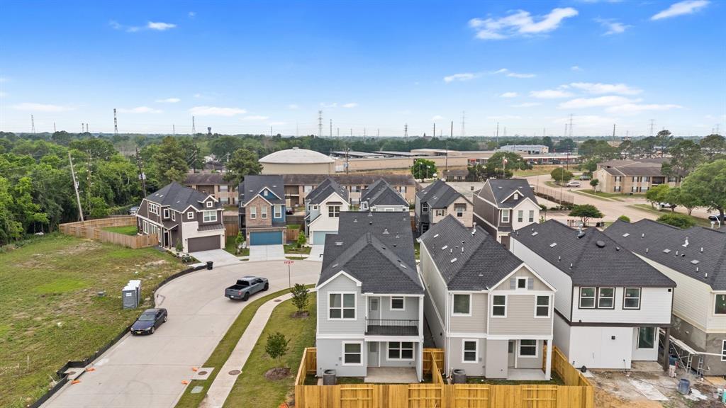 2814 Park Hill Drive Dr, Stafford, Texas image 29