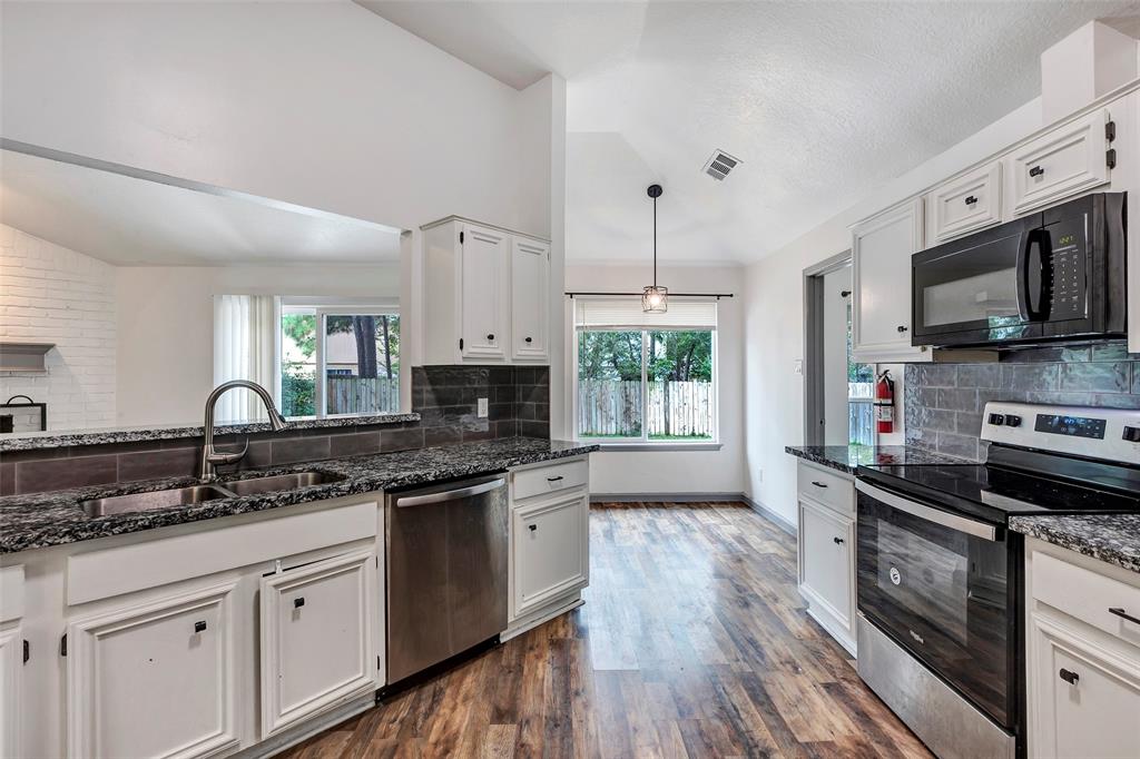 22819 River Birch Drive, Tomball, Texas image 1