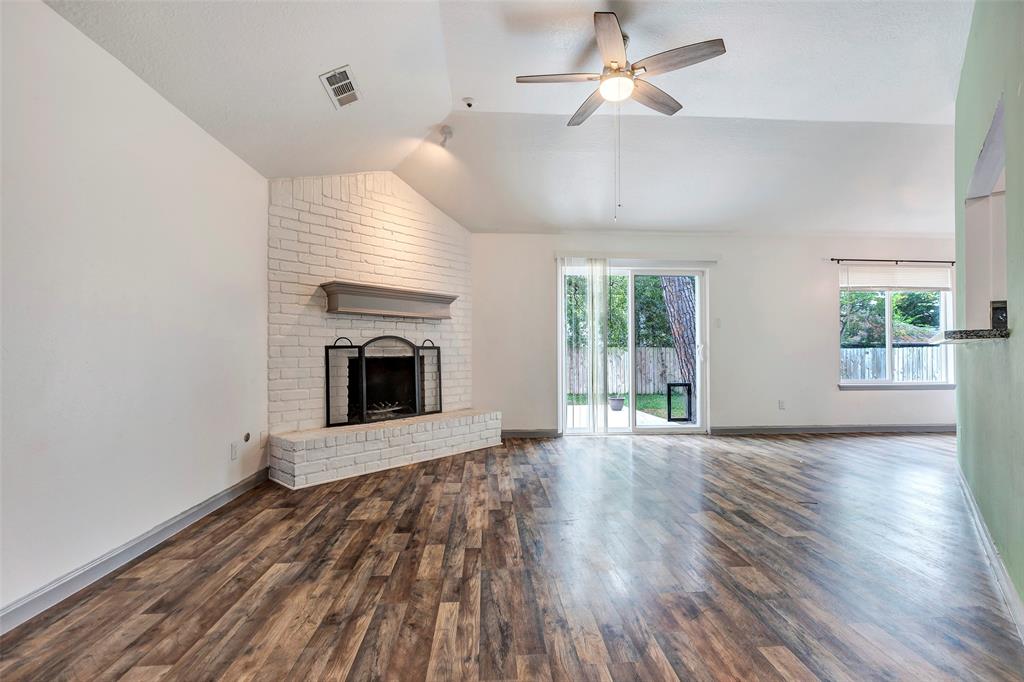 22819 River Birch Drive, Tomball, Texas image 10