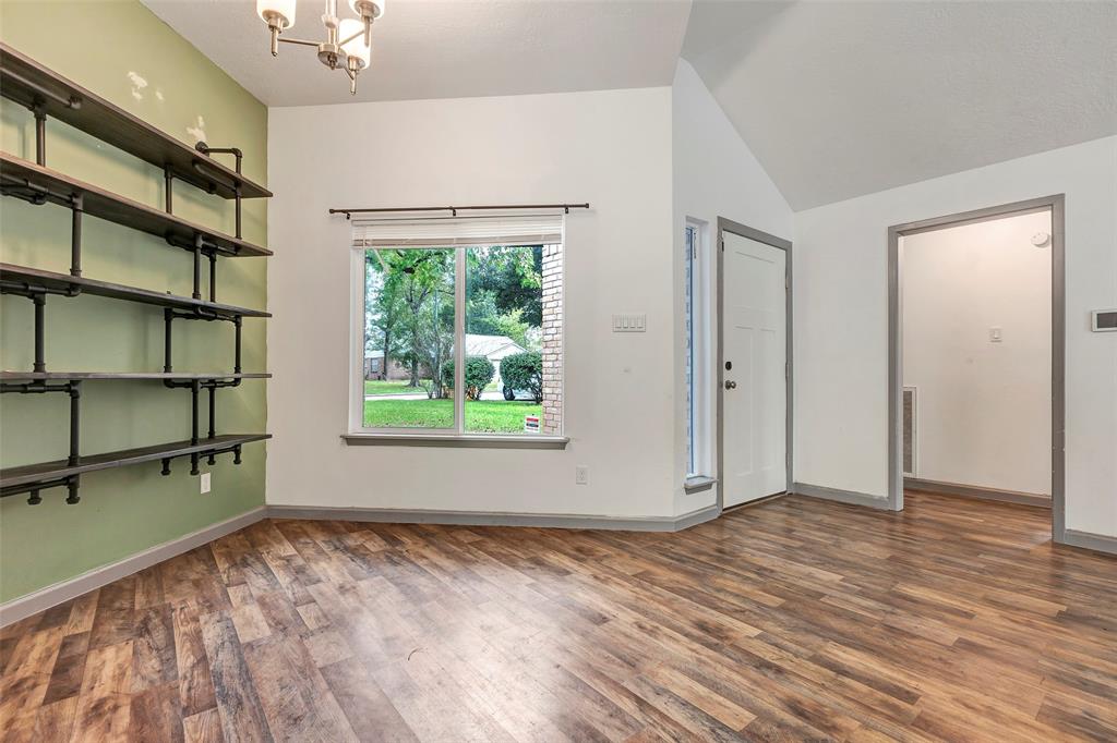 22819 River Birch Drive, Tomball, Texas image 9