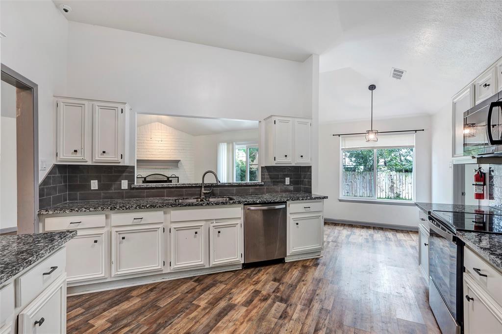 22819 River Birch Drive, Tomball, Texas image 15