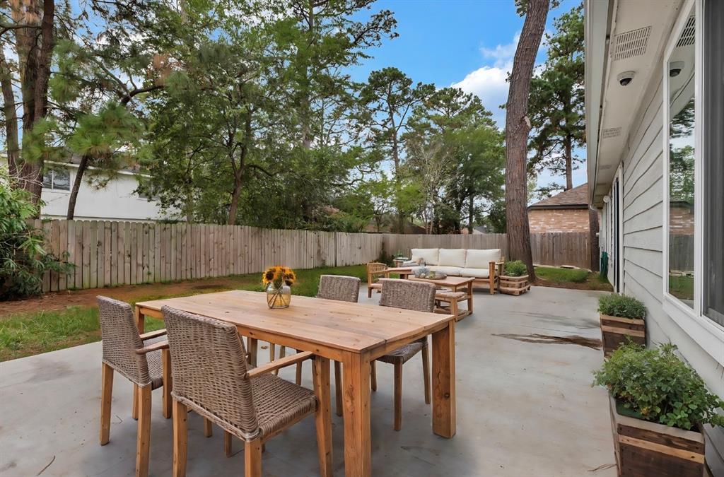 22819 River Birch Drive, Tomball, Texas image 30