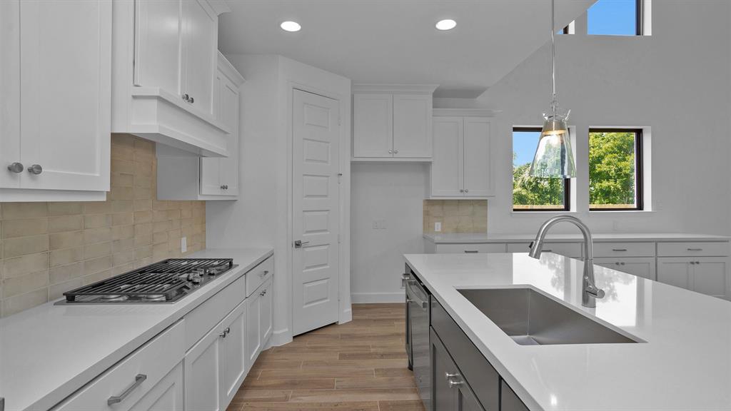 10818 Valencia Bend Drive