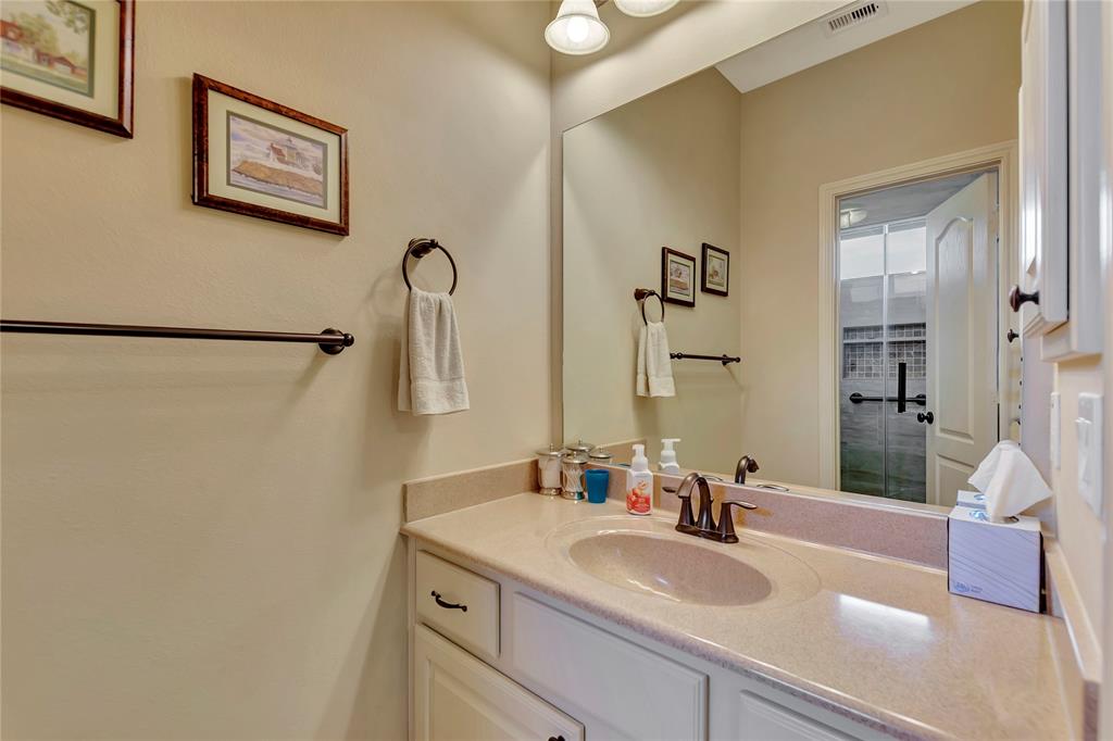2213 Indigo Pass Court, Friendswood, Texas image 34