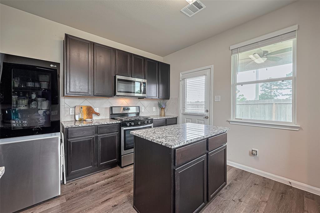 13406 Cannon Creek Court, Willis, Texas image 16