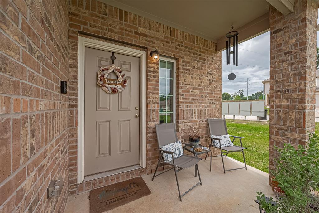 13406 Cannon Creek Court, Willis, Texas image 1