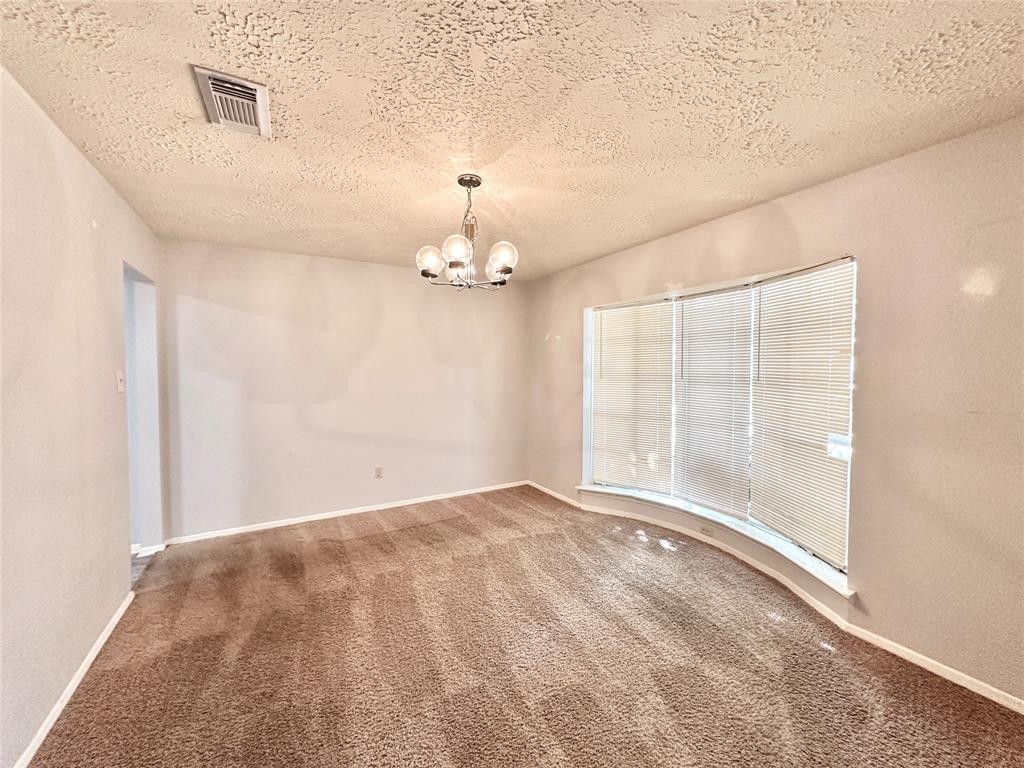 4515 Mossygate Drive, Spring, Texas image 3
