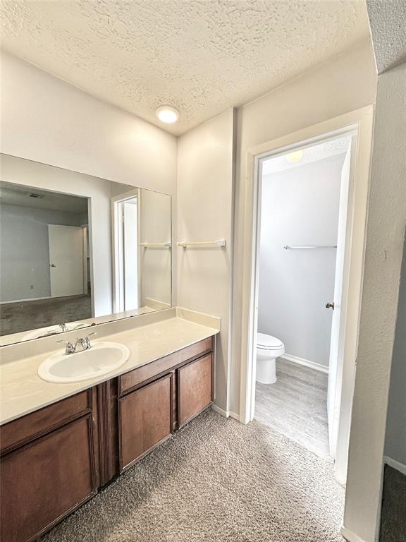 4515 Mossygate Drive, Spring, Texas image 10