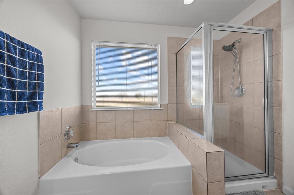 15914 Langhamwood Lane, Houston, Texas image 14