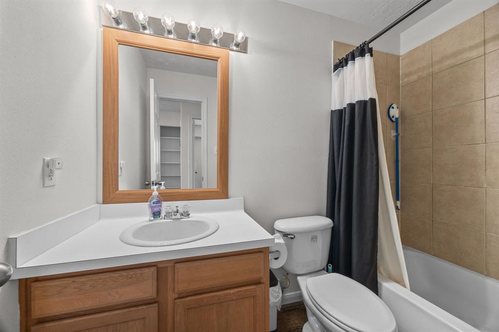 15914 Langhamwood Lane, Houston, Texas image 16