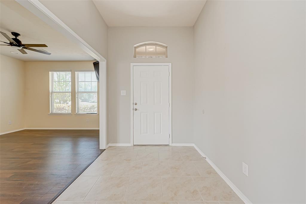 8402 Coral Cove Pass Lane
