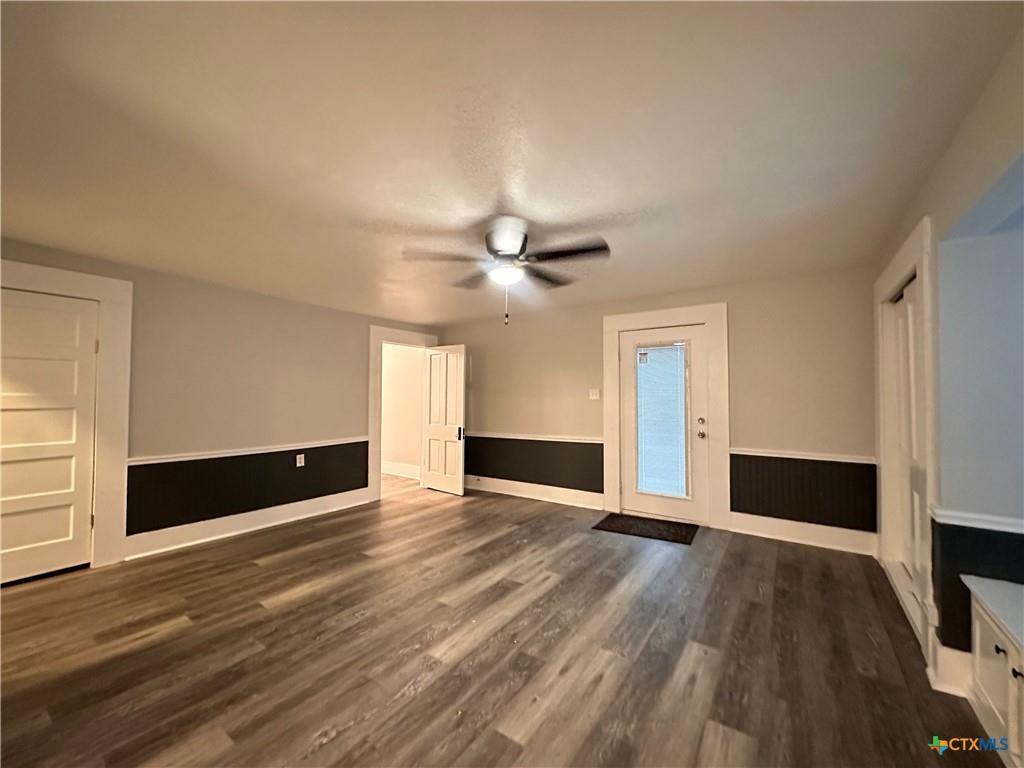 212 Coke Street, Yoakum, Texas image 10