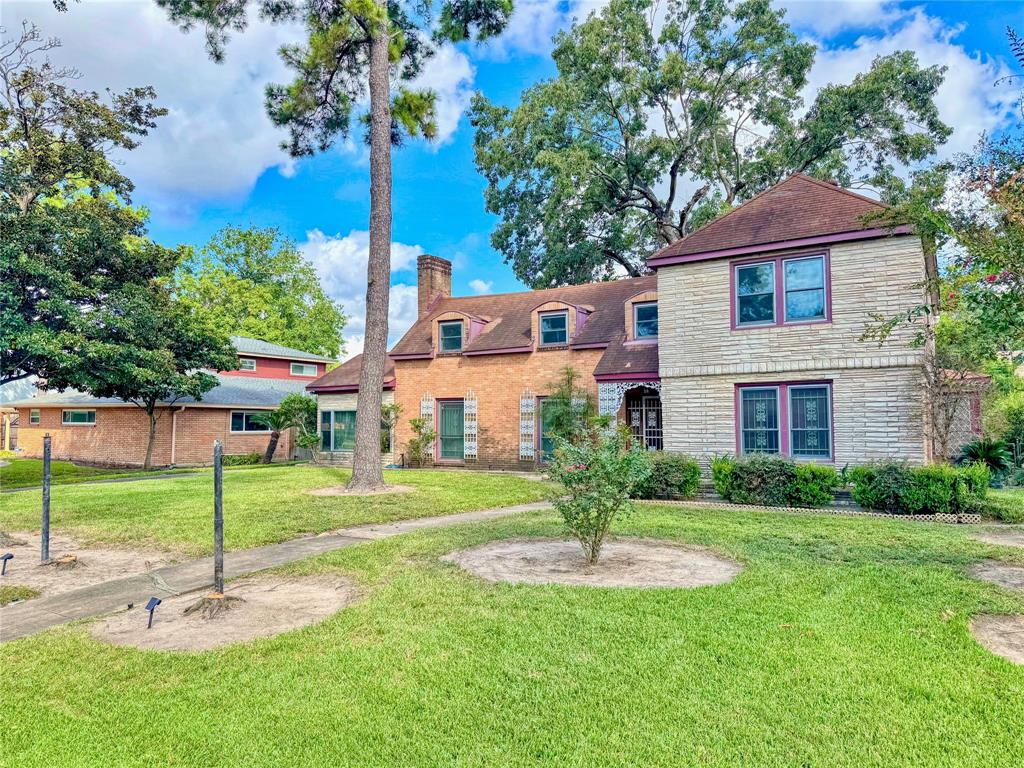 4119 Fernwood Drive