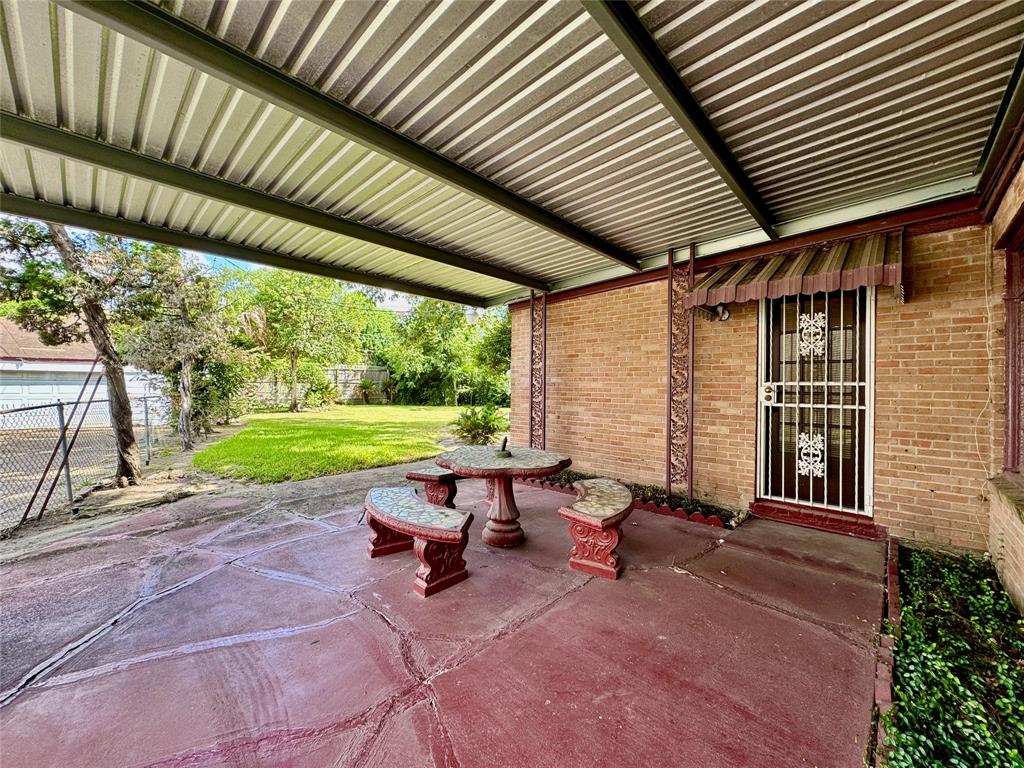 4119 Fernwood Drive