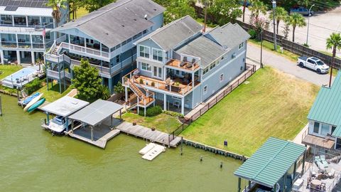 A home in Kemah