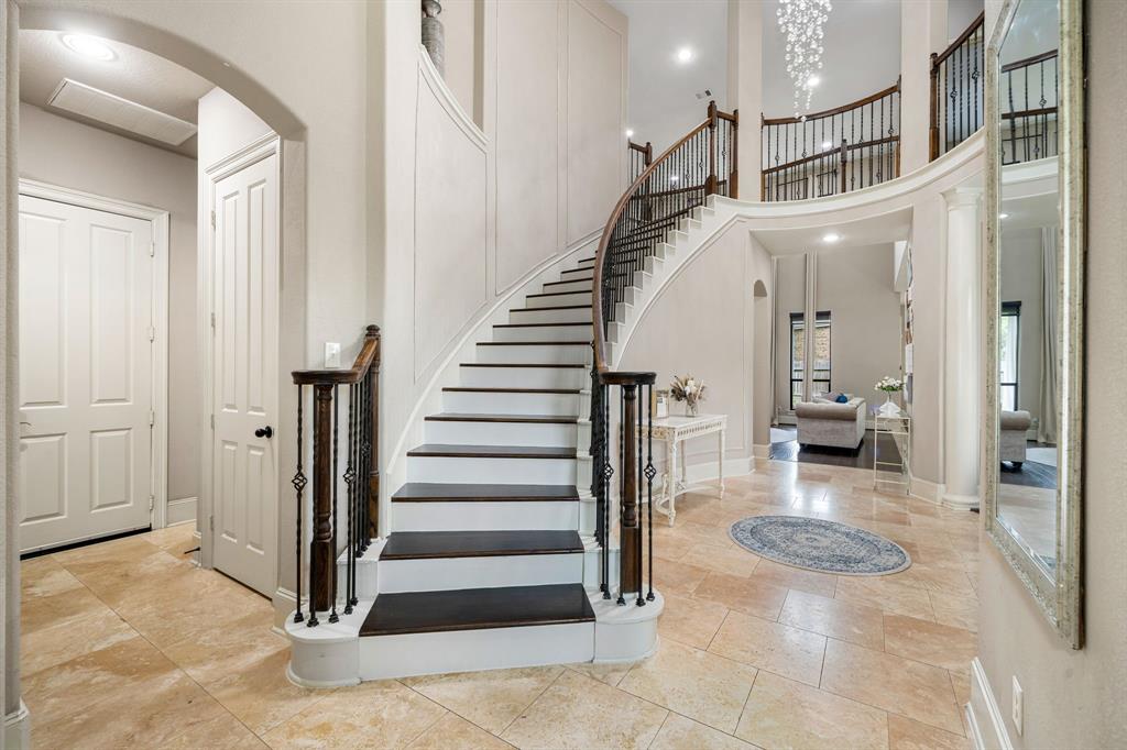14227 Wildwood Springs Lane, Houston, Texas image 4