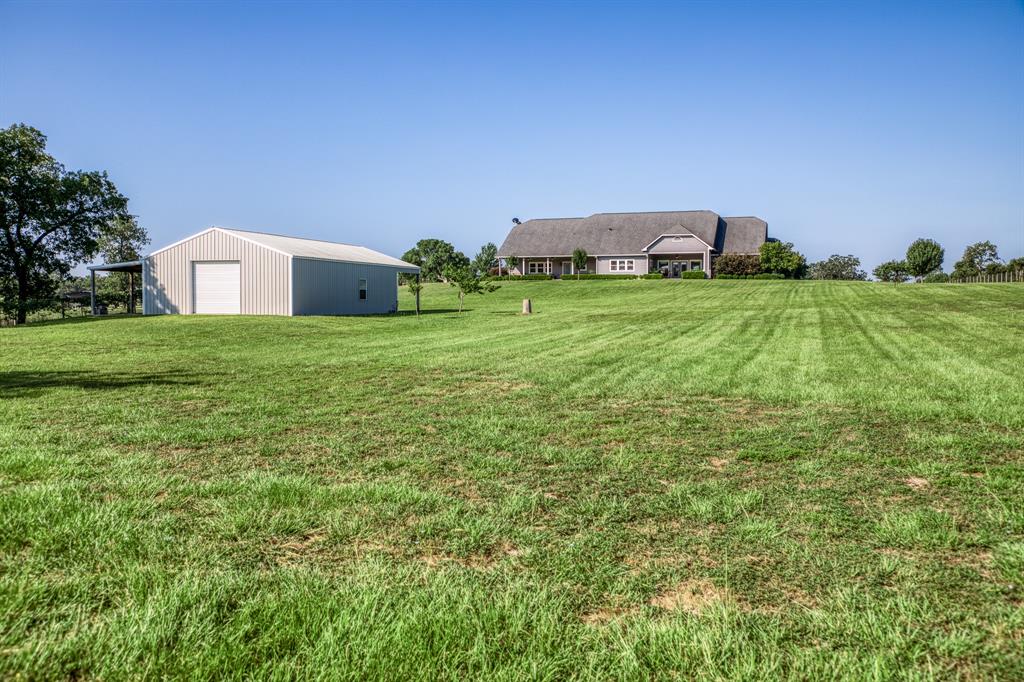 8341 Jared Rd, Bellville, Texas image 33