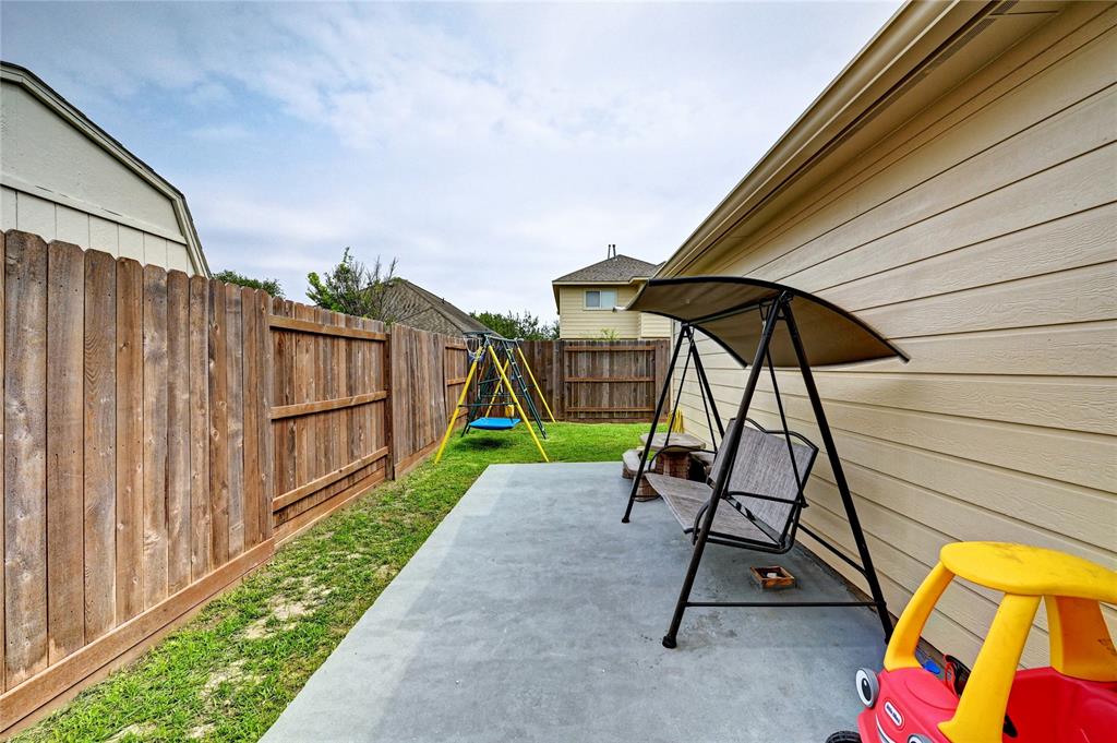 12 Signal Hill Drive, Manvel, Texas image 39