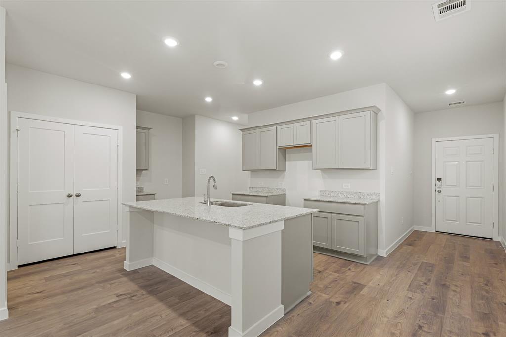17238 King Elder Road, Waller, Texas image 4
