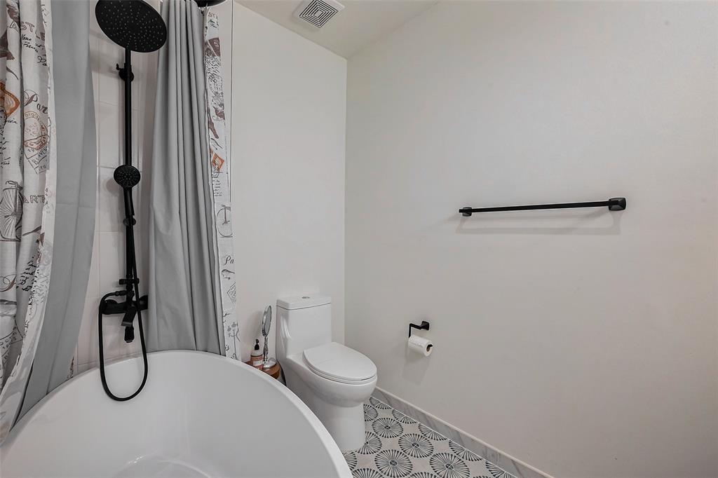 Houston, Texas 77006, United States, 2 Bedrooms Bedrooms, ,3 BathroomsBathrooms,Residential,Active,91599